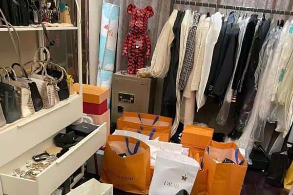 崇左市宁明回收一线品牌衣服